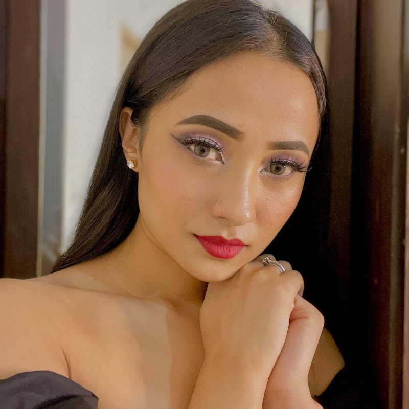 Khusboo Pradhan 🧿