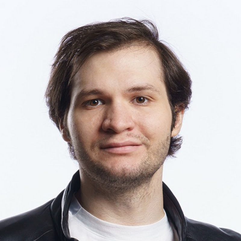 Richard Topchii - Swift and Apple Platforms