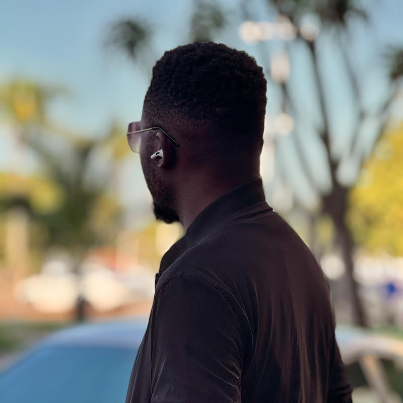 No Agent Travel Guide