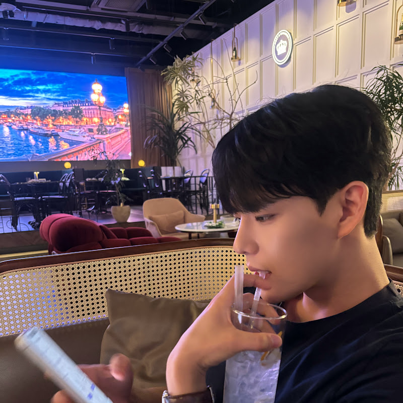김하율