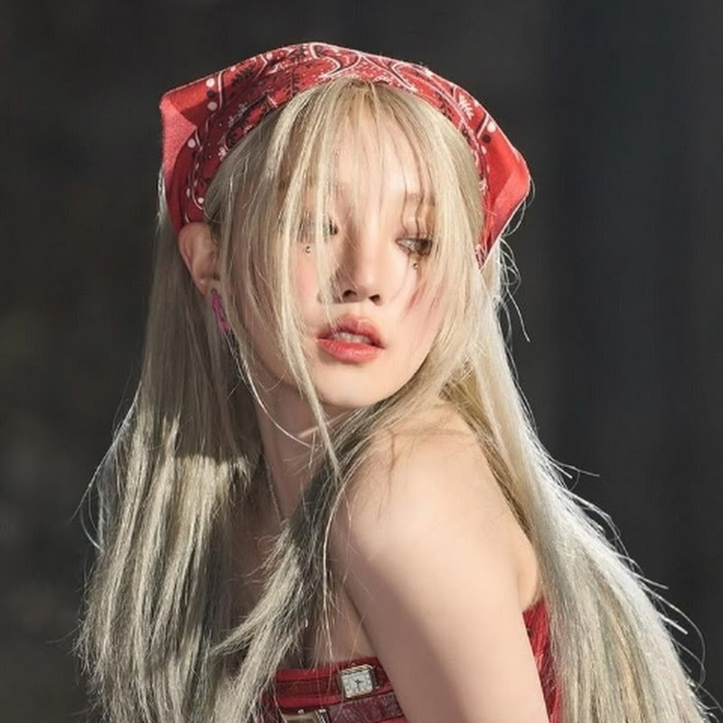 Hire CLOUDY VIBES ᯓᡣ𐭩 — Celebrity News & Gossip YouTube creator for sponsorships