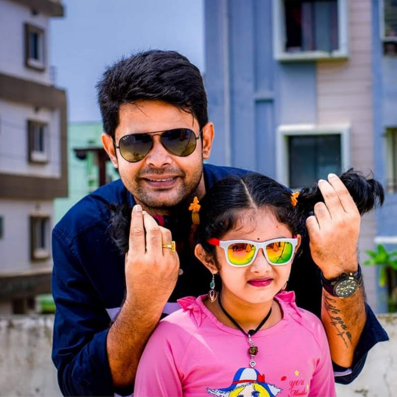 Explore with Dad and Daughter