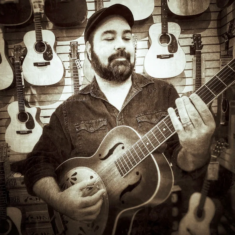 Rick F Fontaine