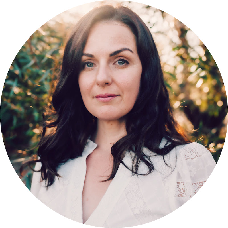 Amy Kerr - Love By Design Logo