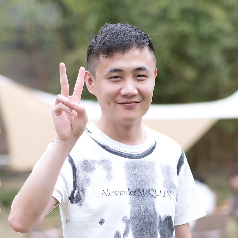 钻石林老五 Logo