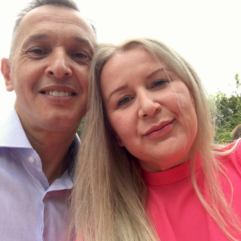 mike and dorota
