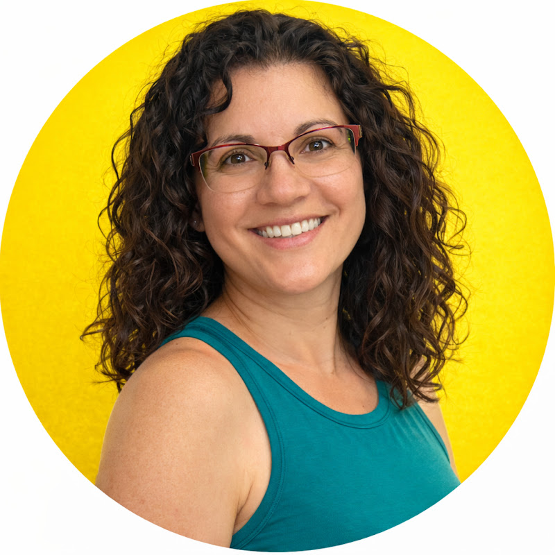 MOVE with Dr. Adri 