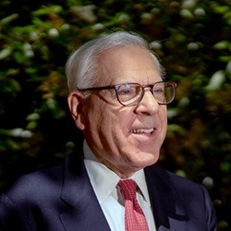 David Rubenstein Logo