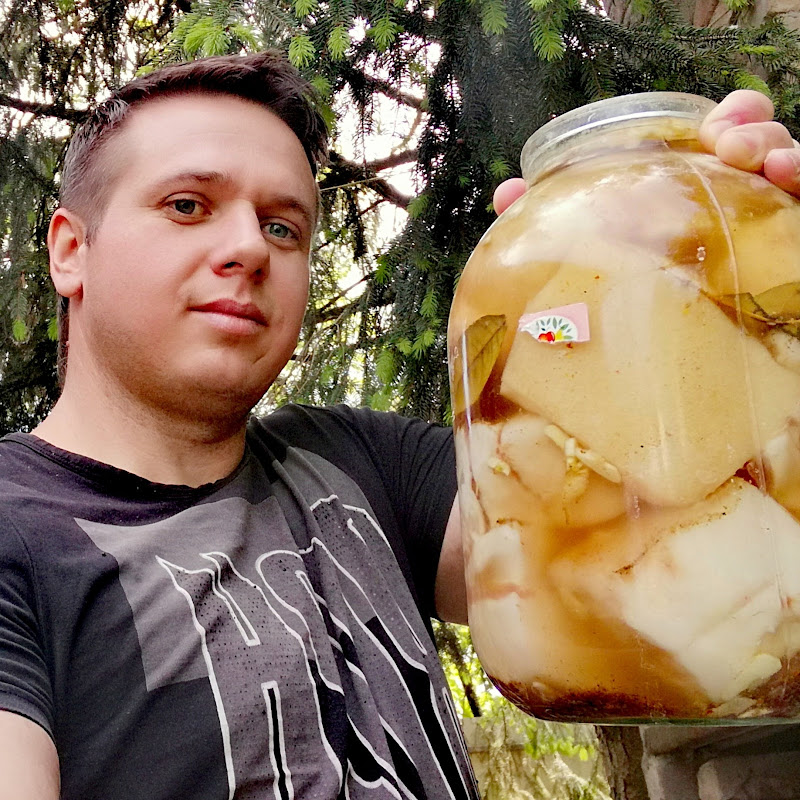 С Вами Михаил 