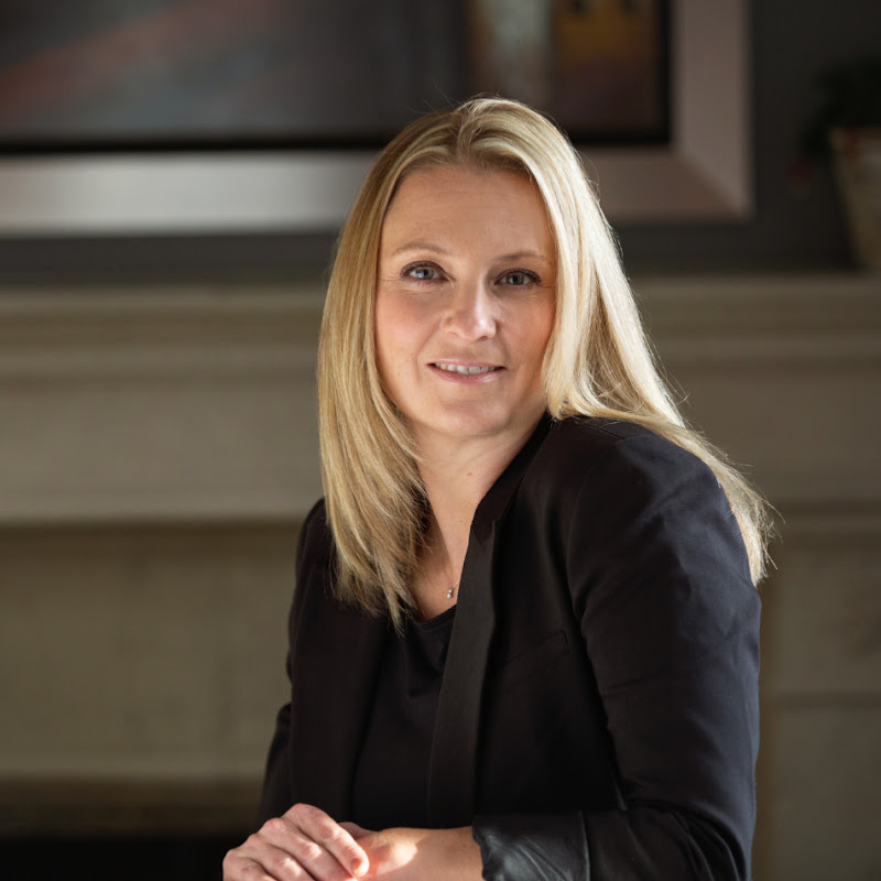 Okotoks & Area Realtor® - Heather Tarras