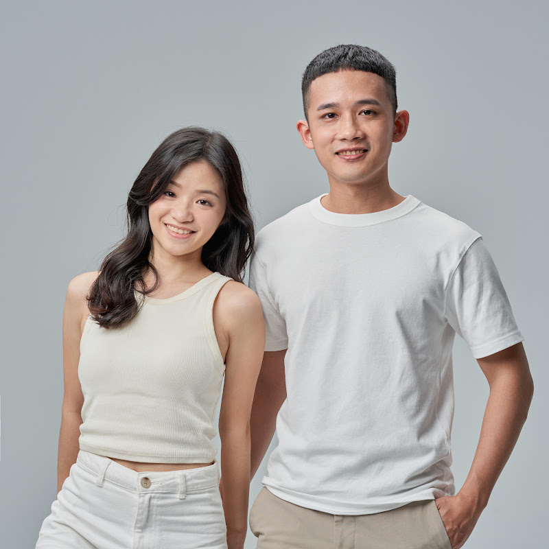 小伍老陸  Anna & Leo YouTube 頻道頭像
