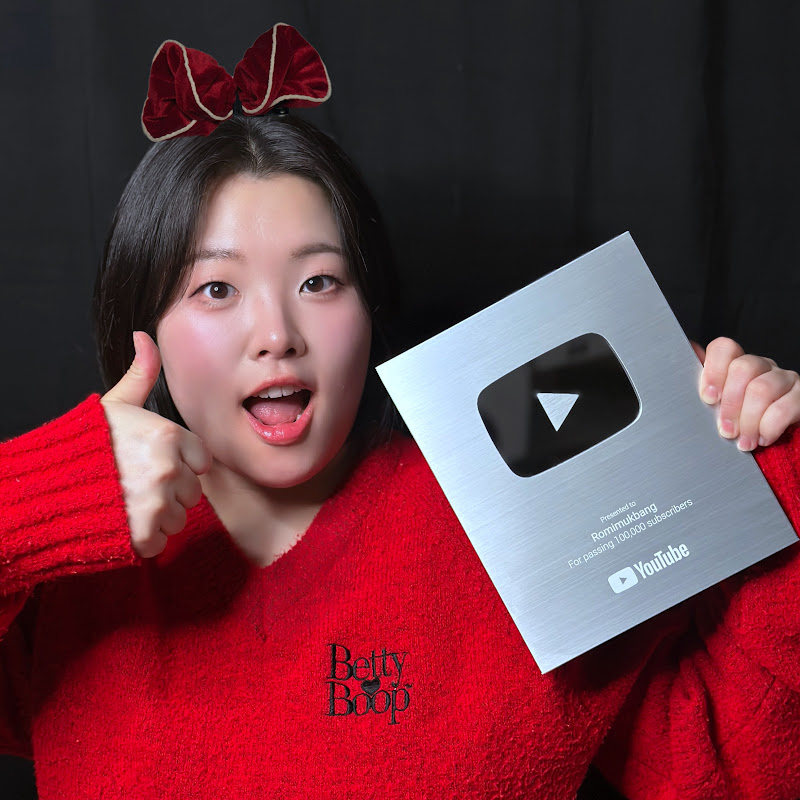 Romi Mukbang