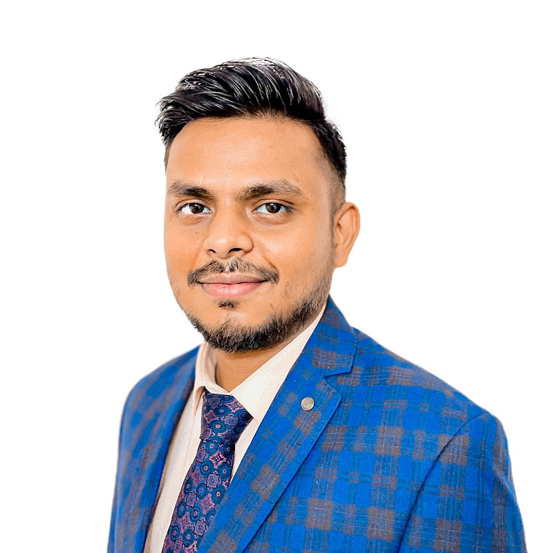 The Hustling Engineer Logo