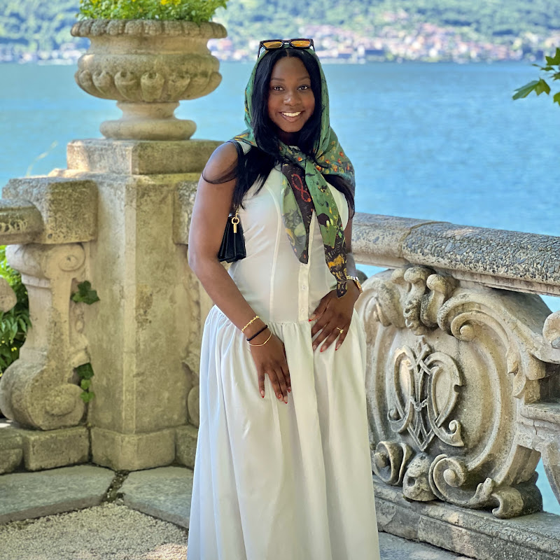 Tina Simone