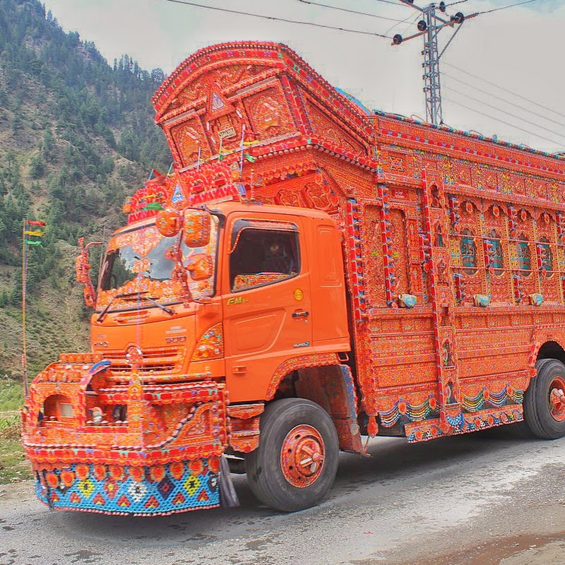 Pk Discovering Technology Logo