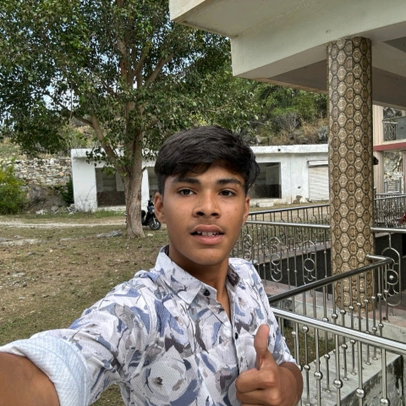 Hire DHRUV PUROHIT Vlogs — Sports & Outdoors YouTube creator for sponsorships