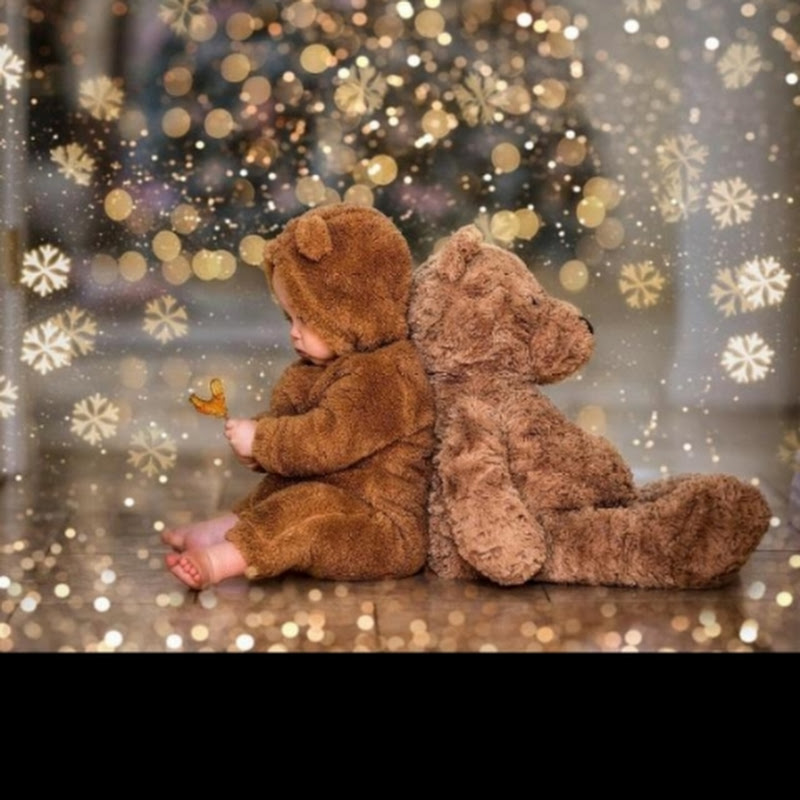 Mama and Rameen's little world