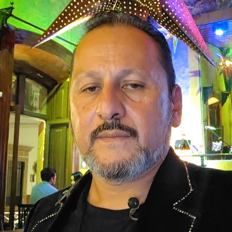 Juan Castañeda el Dj que Canta