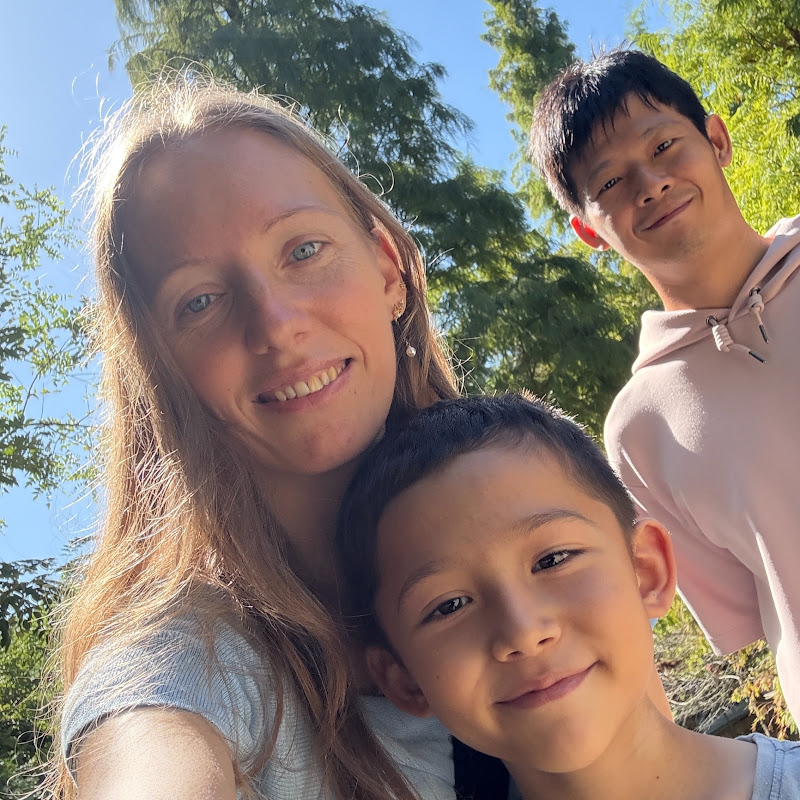 Hsu Family 波蘭台灣家庭生活 YouTube 頻道頭像