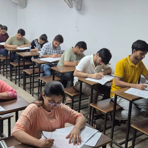 Post from Dr Aryan Raj Singh [AIIMS D]