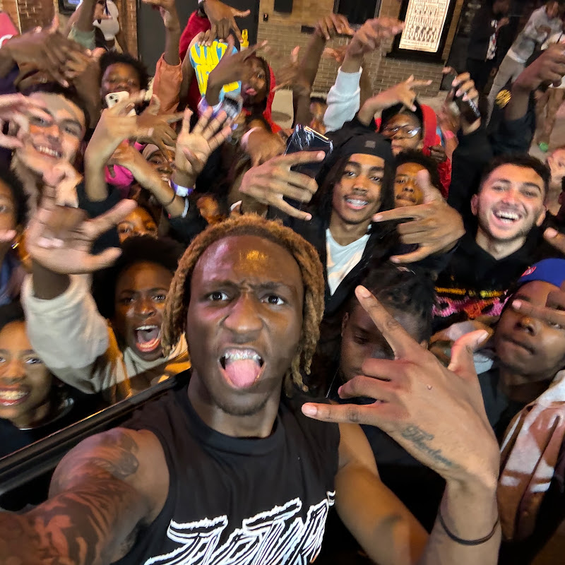 Shelovesraud @raud | Thizzler