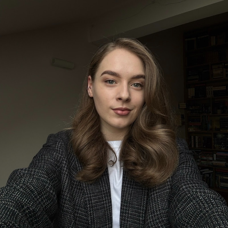 Книжковий віраж📚