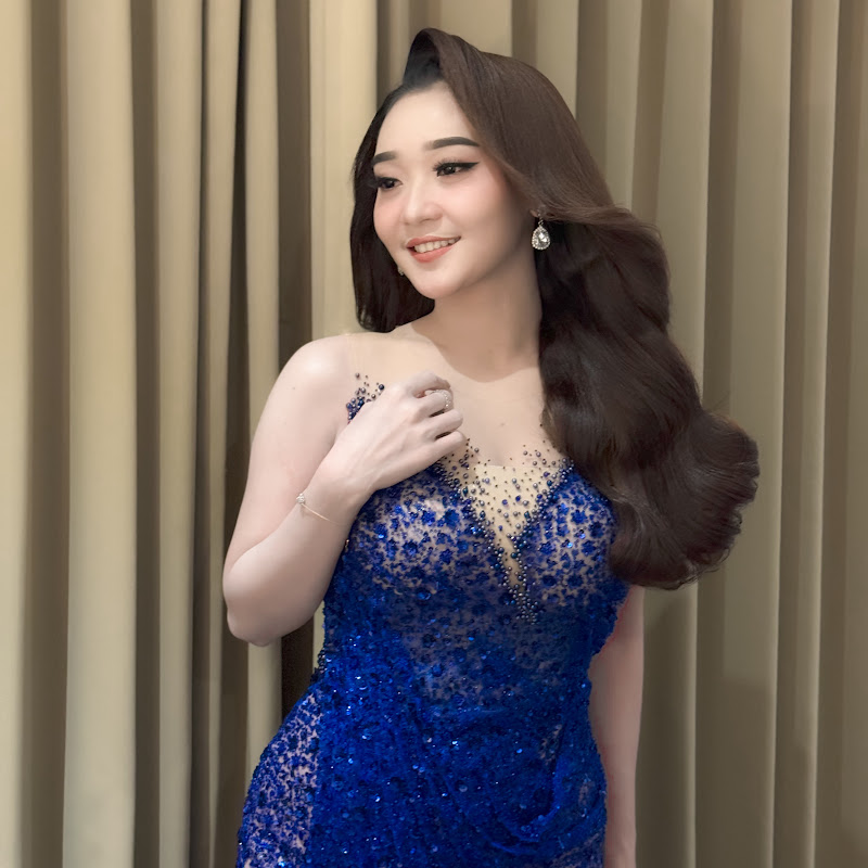 Difarina Indra Adella - Topic