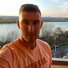 Автор