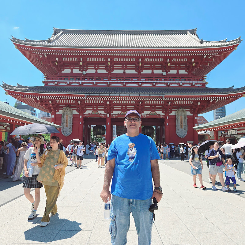 ALI EXPLORING THE WORLD