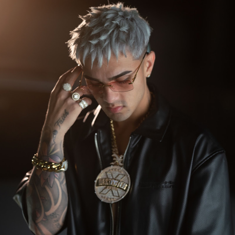 XaviTheDestroyerVEVO