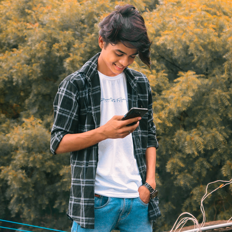 VIKASH KARORIYA VLOGS 