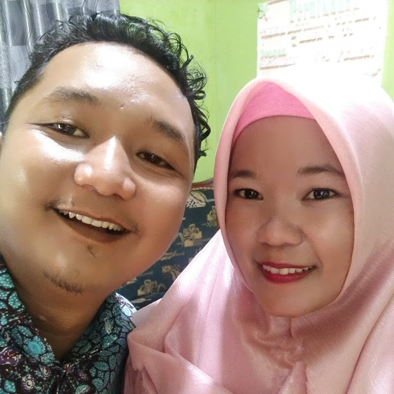 Tiara Hazairin family