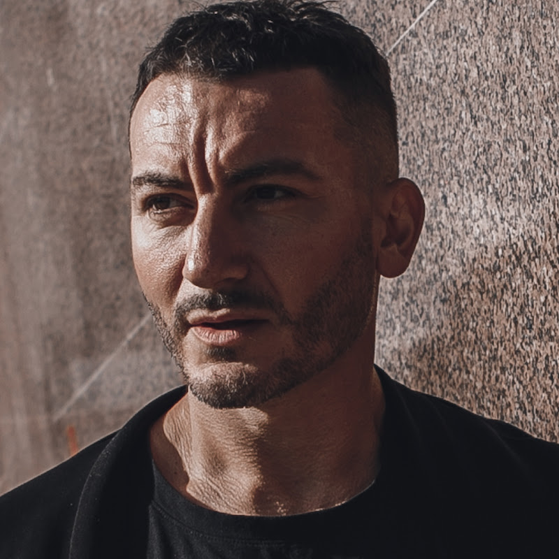 Карен Шаинян Logo