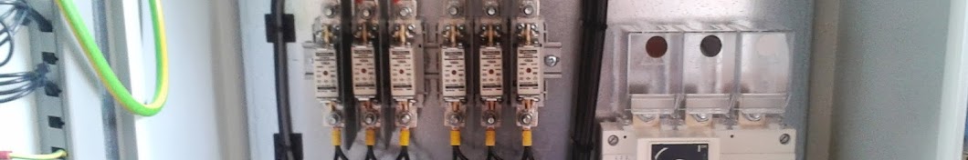 AboutElectricity رمز قناة اليوتيوب
