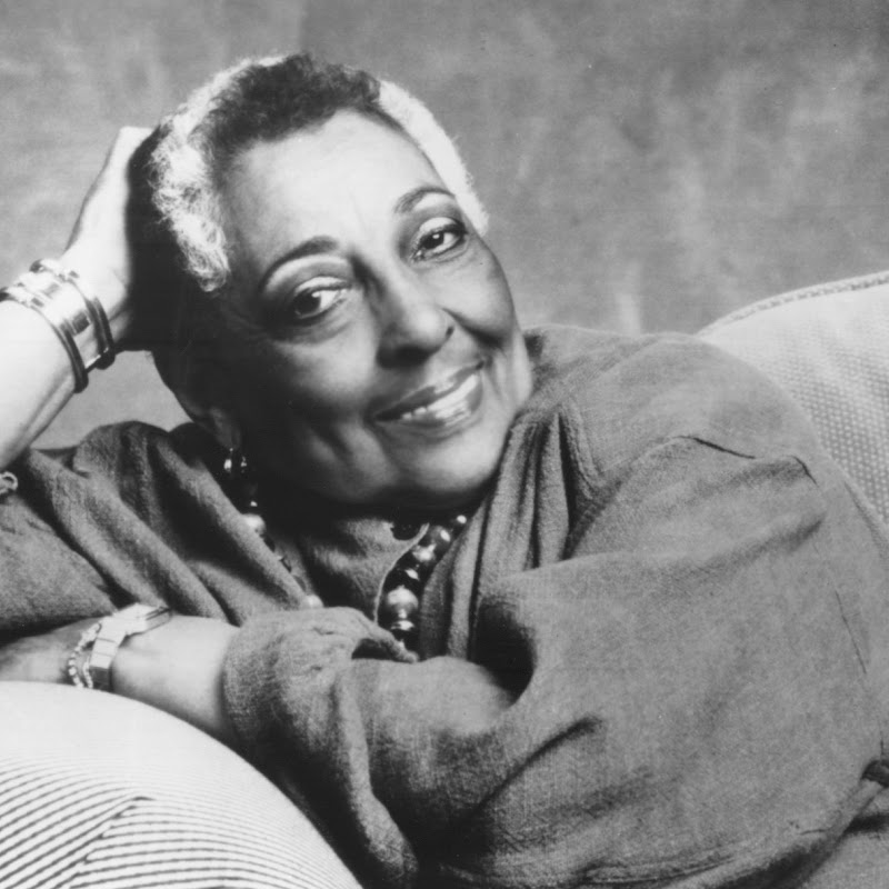 Carmen McRae - Topic