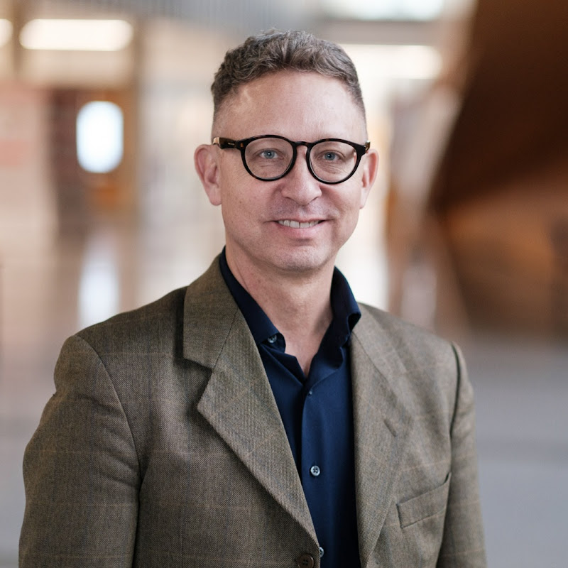 Professor Korten | English Language Academy 