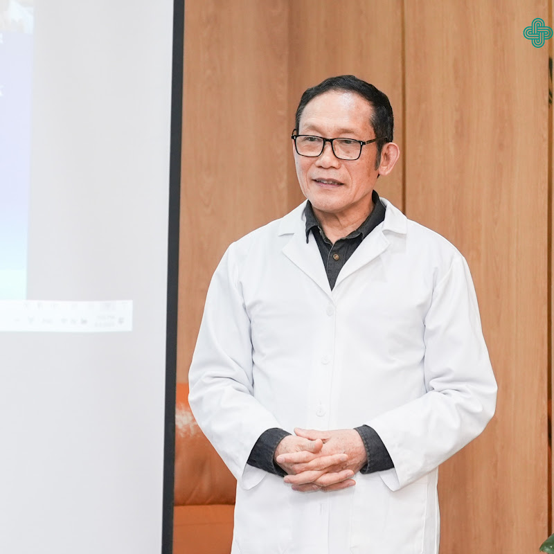 PGS. TS Đặng Văn Em