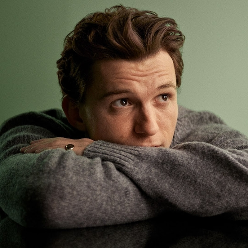 Tom Holland Reflex
