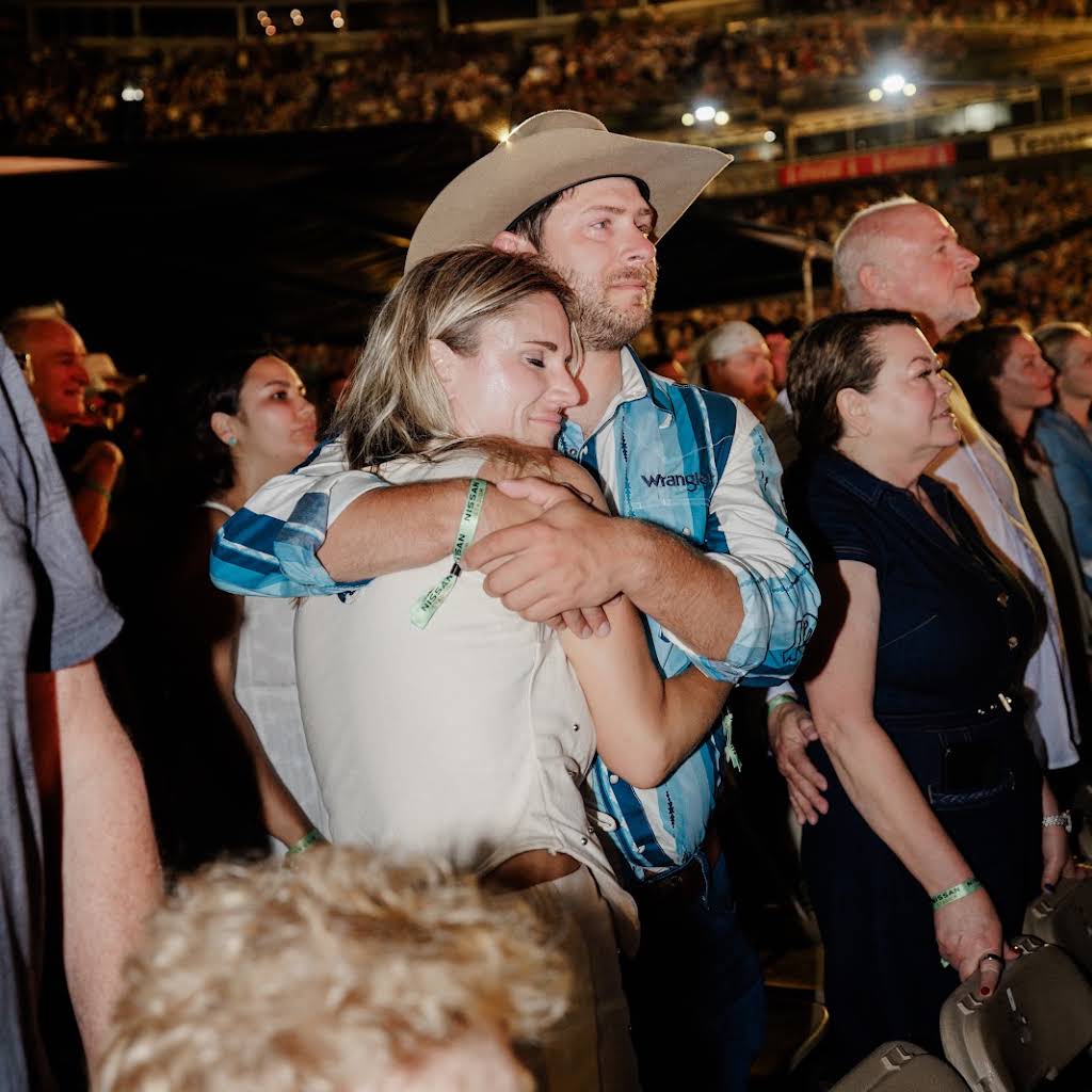 Post from Alan Jackson - YouTube