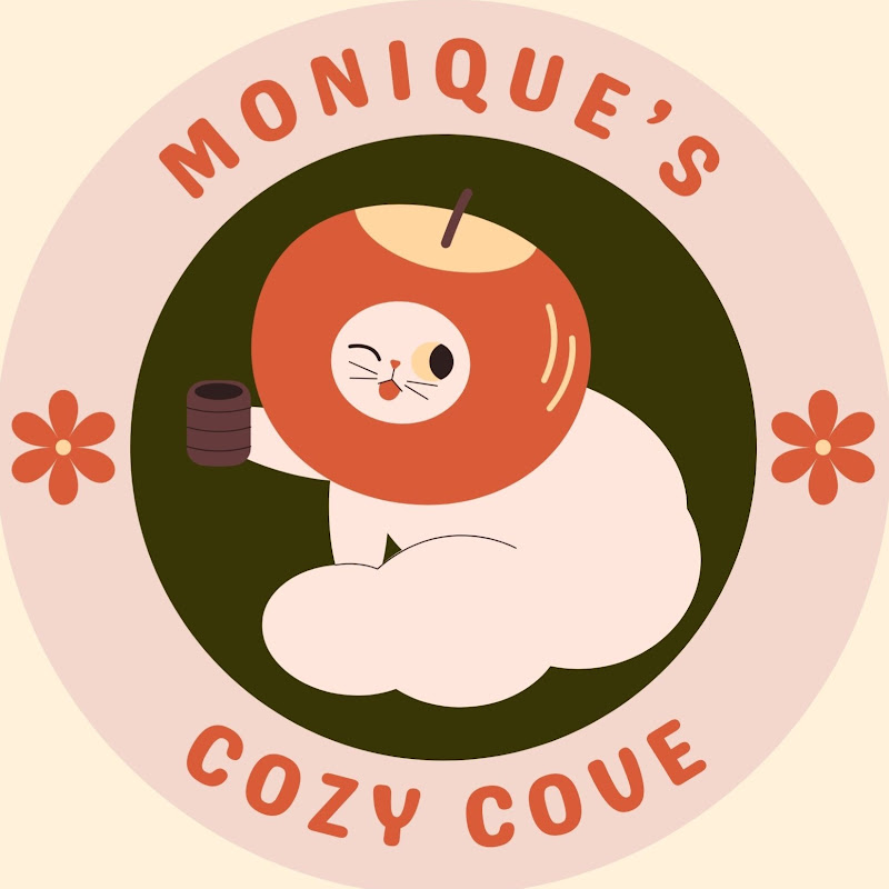 Monique's Cozy Cove