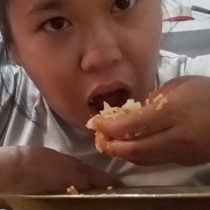 Hire Suja mukbang  — Food & Drink YouTube creator for sponsorships