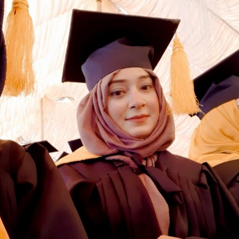 Aqsa vlogs in UAE