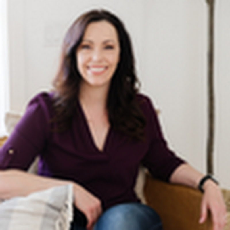 Charlotte Jean, REALTOR® | Live Love Lacey!