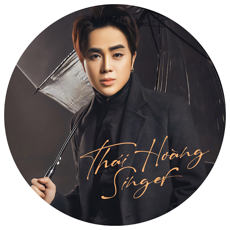 Thái Hoàng Singer