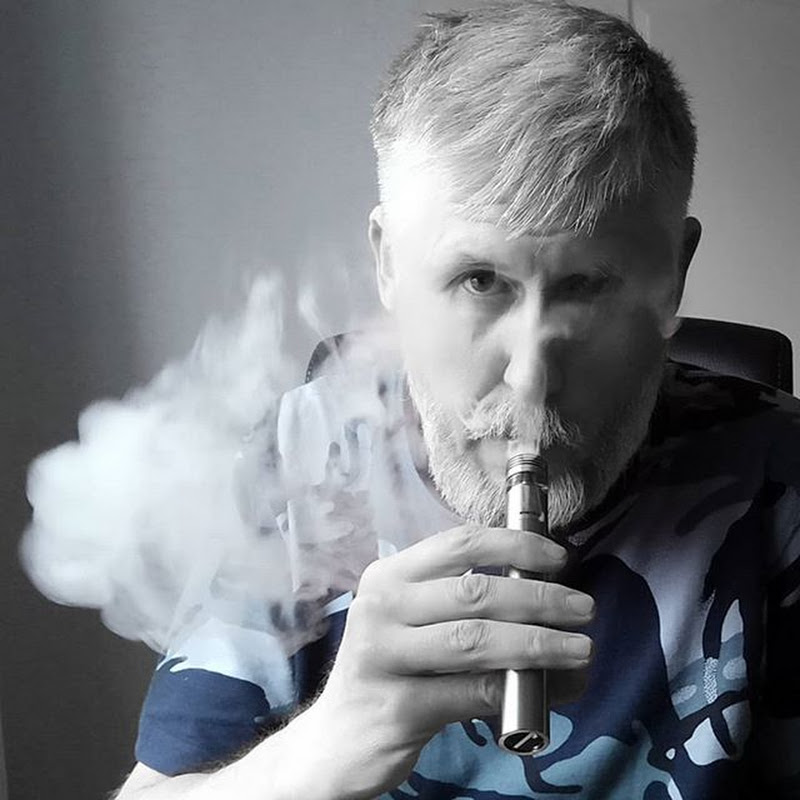 Артур Александров