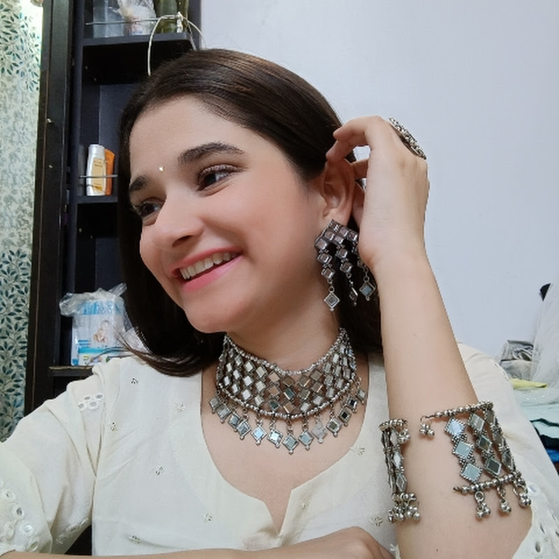 Komal Rastogi