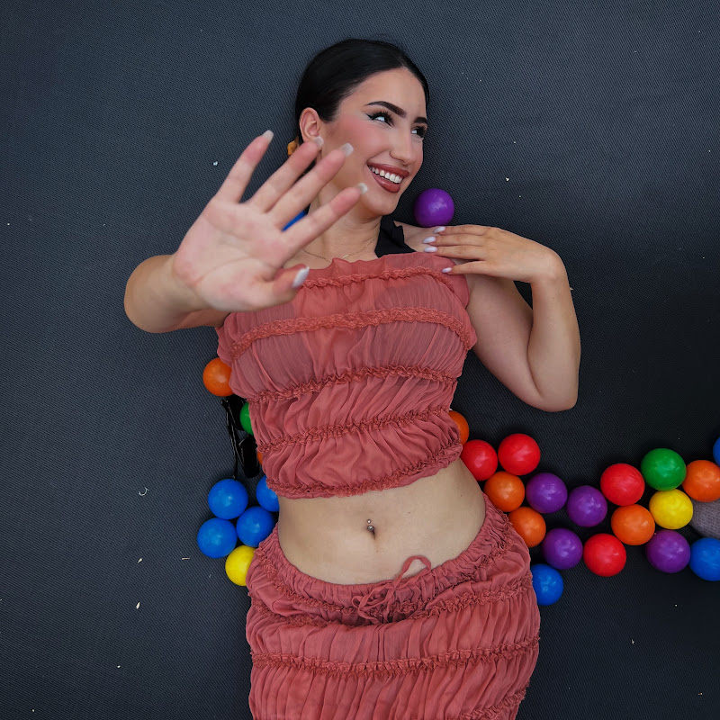Rima | Beauty, Hacks & Laughs 