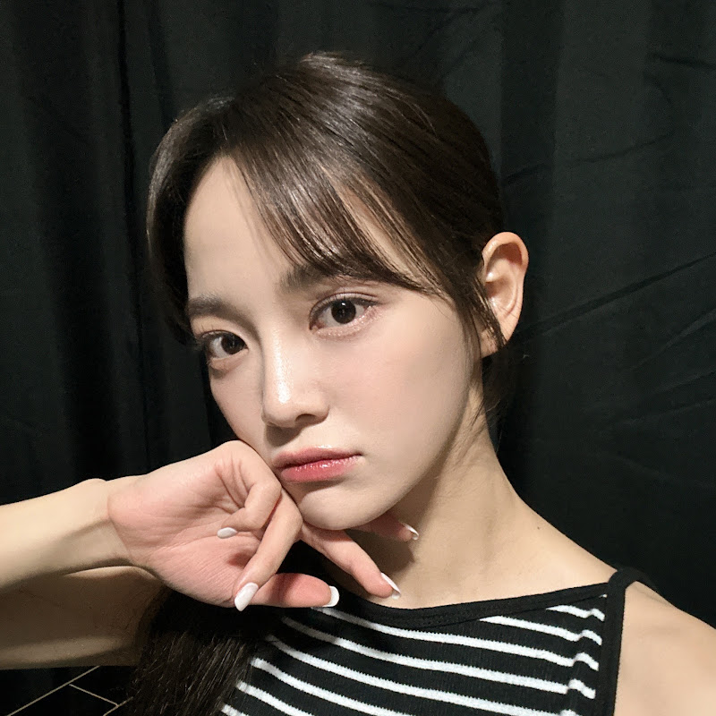 채널 썸네일