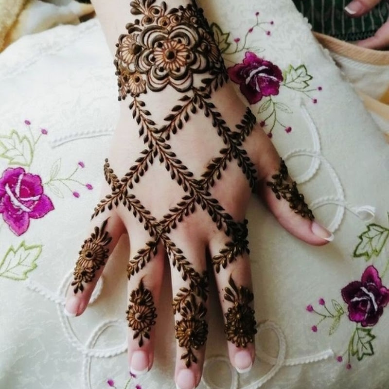 Naaz Henna Design