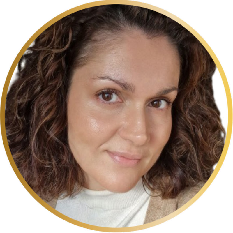 Esther Gaya | Skincare y Dermocosmetica